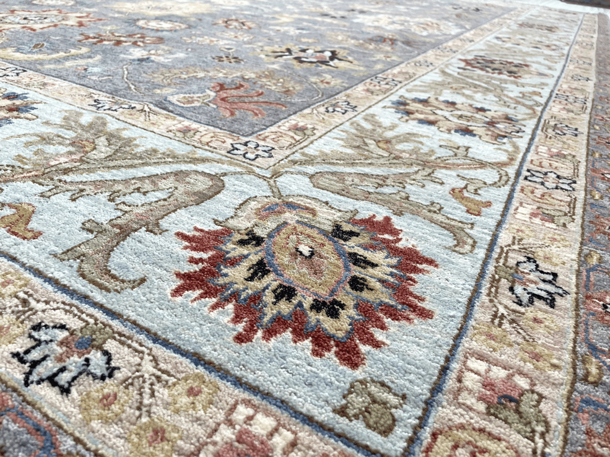 Large Classic Agra Rug