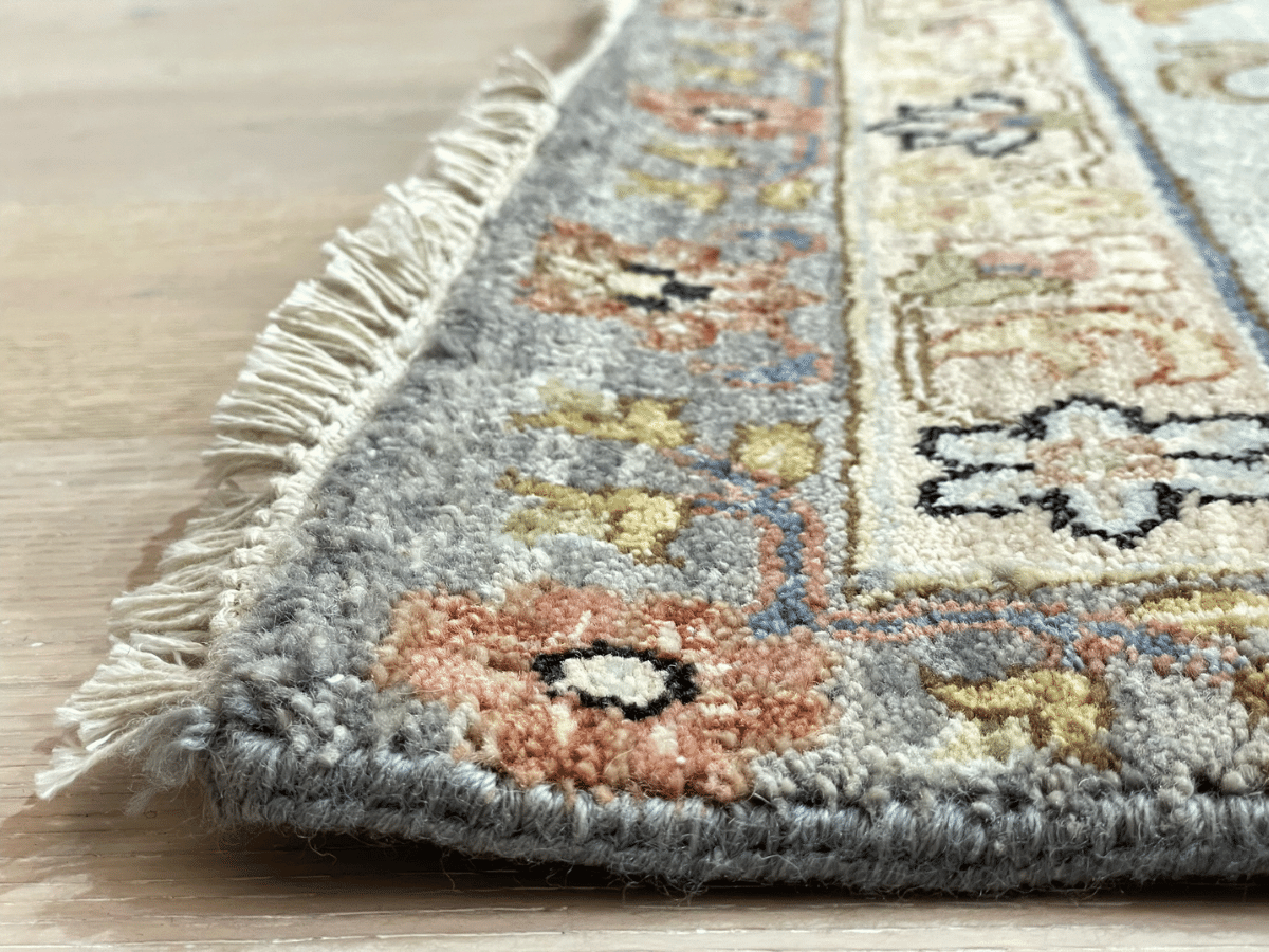 Large Classic Agra Rug